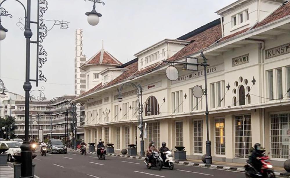 Tentang Stoedio Laman